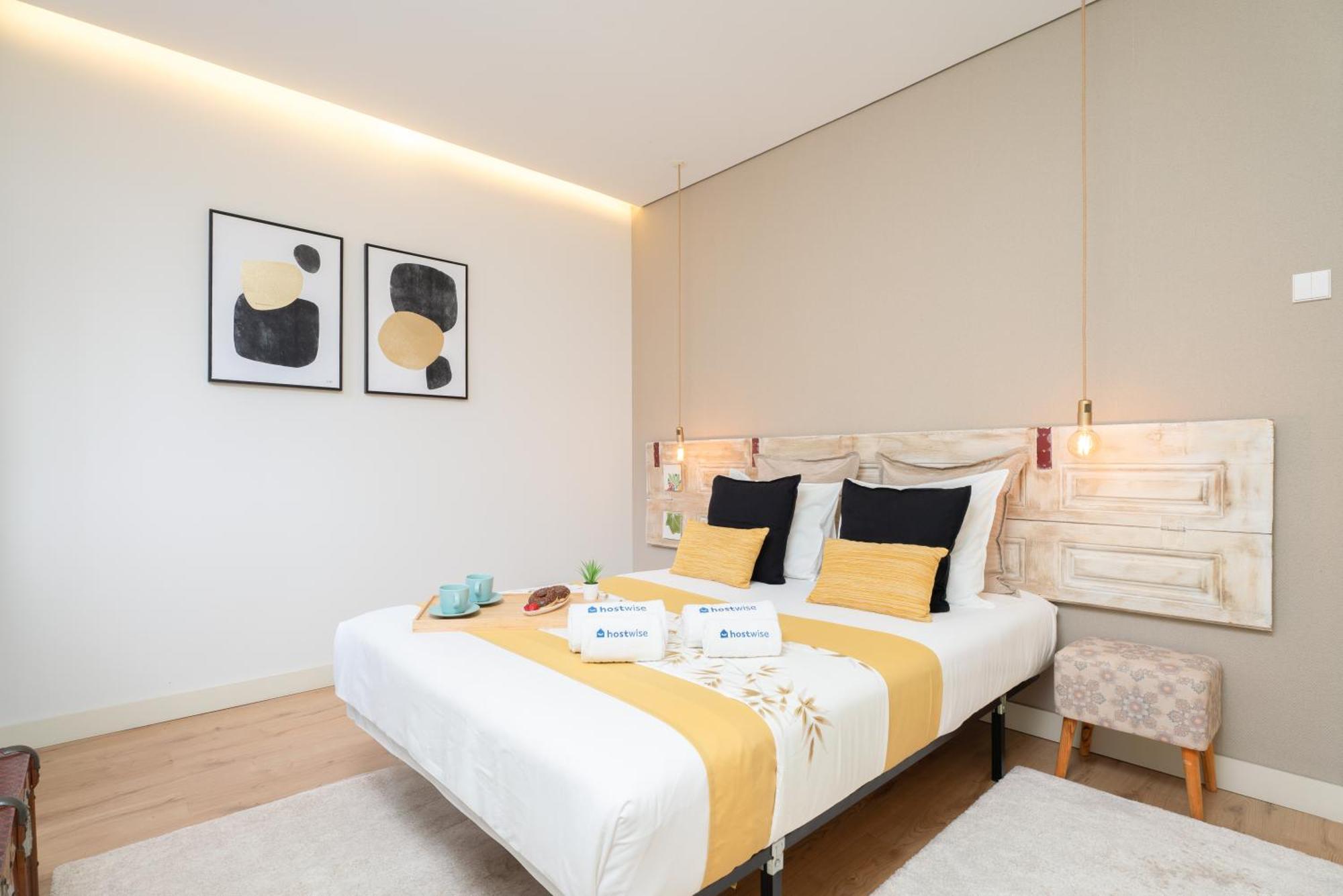 Apartment Host Wise - Colorful Bright Flat With Balcony *