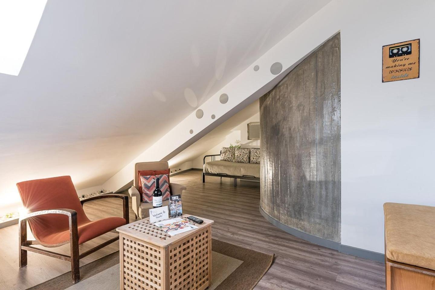 Appartement Guestready - Red Stripes