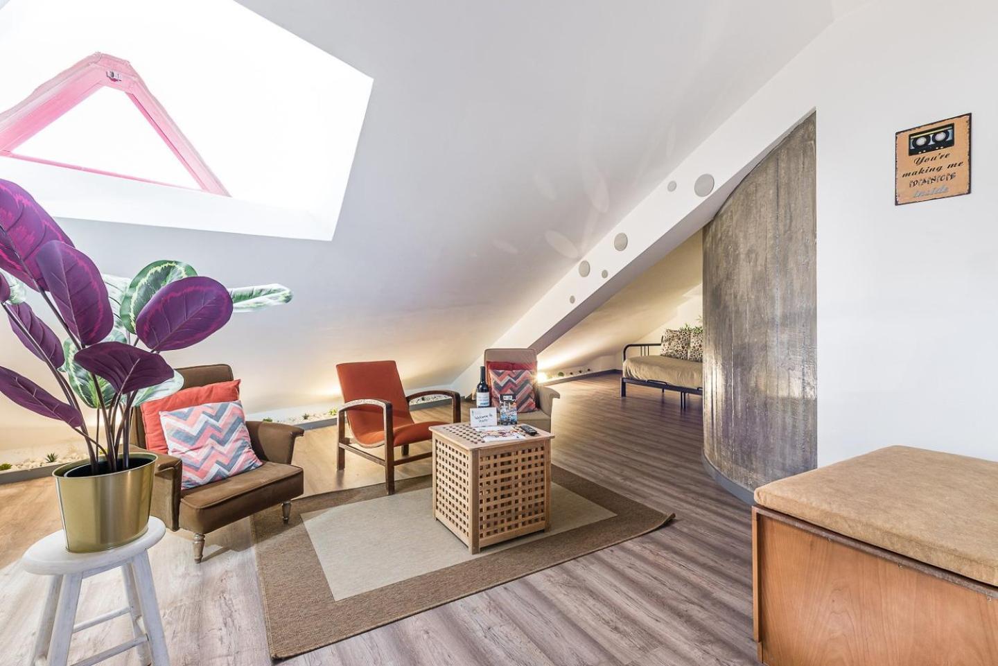 Appartement Guestready - Red Stripes *