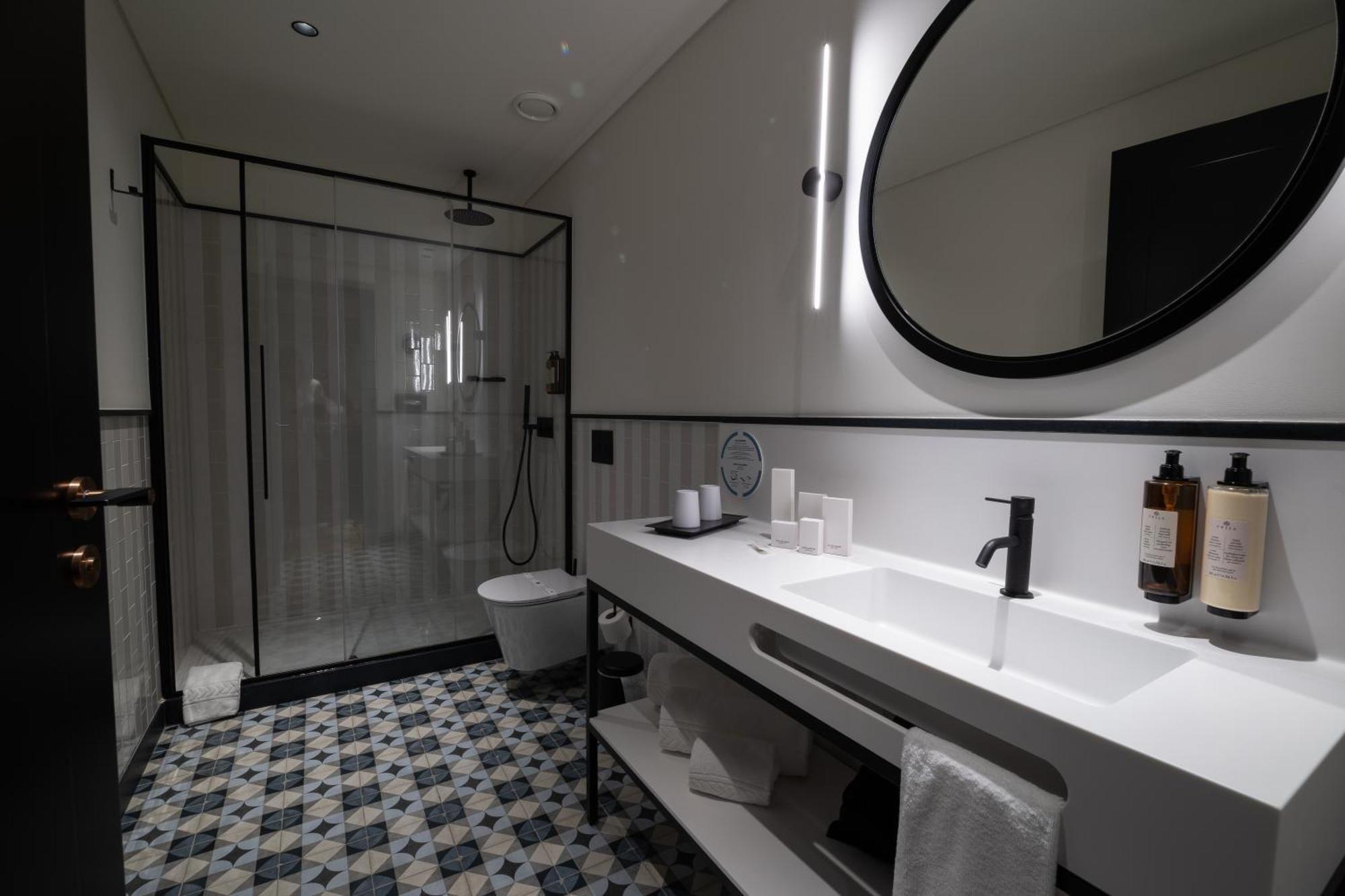 Hotel Axis Club Aliados 4*