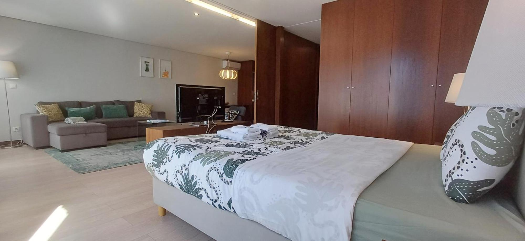Casa Do Teatro Downtown Apartment Porto