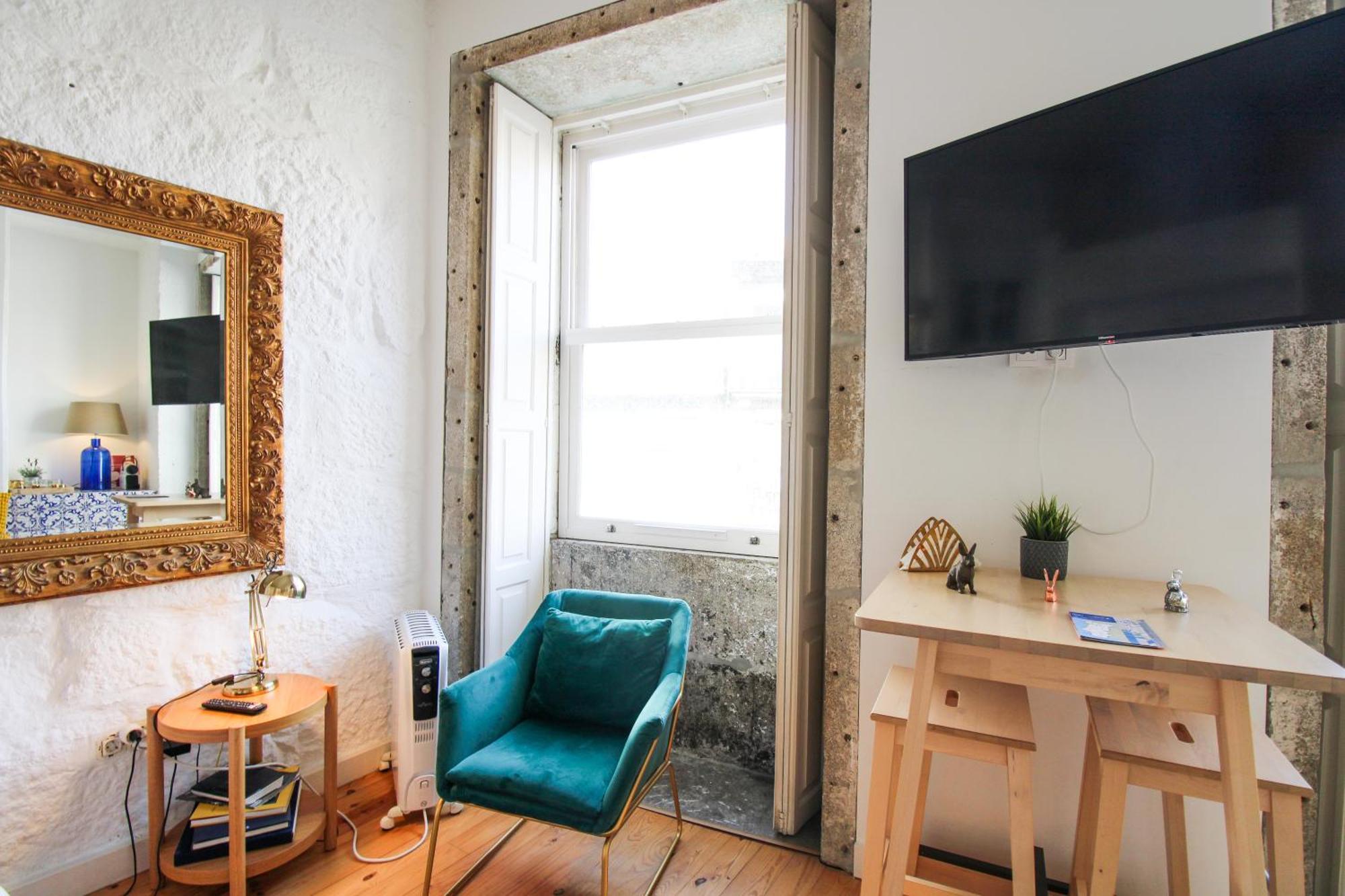 Historic Oldtown Getaway Apartment Porto