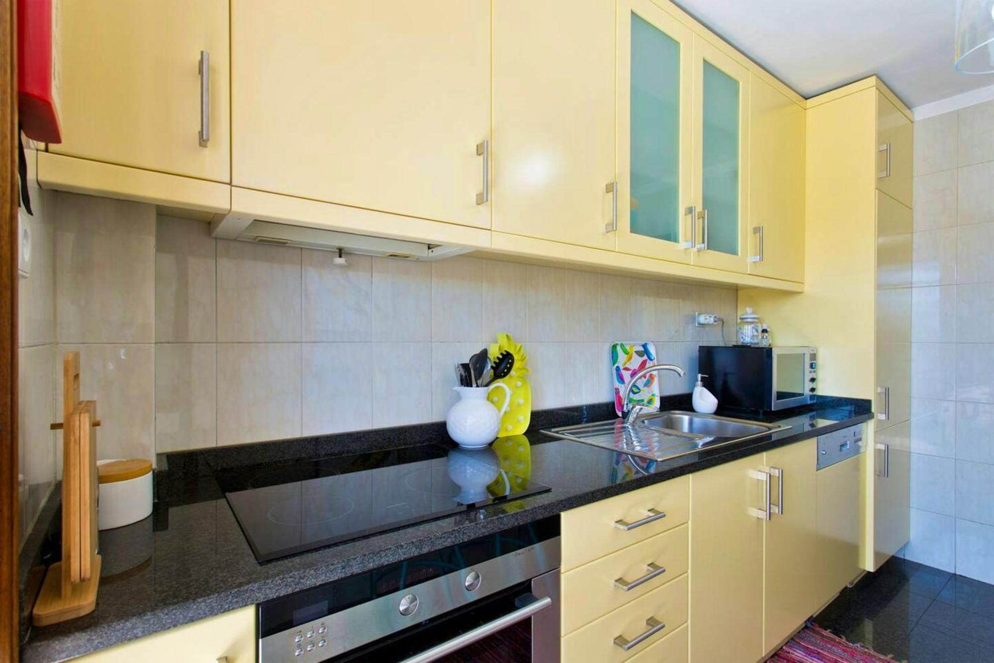 Apartment Spacious In With Terrace Porto