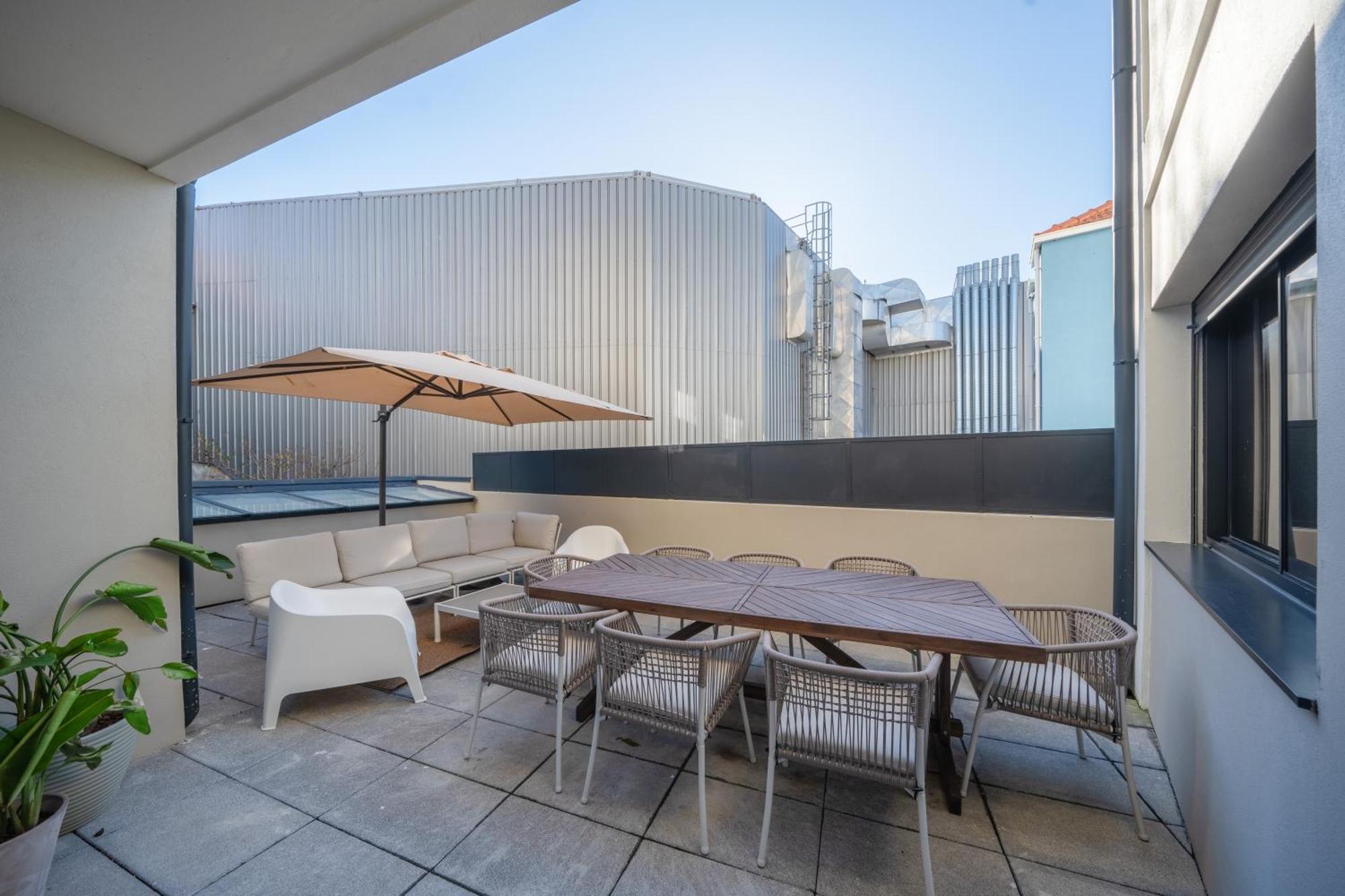 Feel Firmeza Coworking & Flats Apartment *
