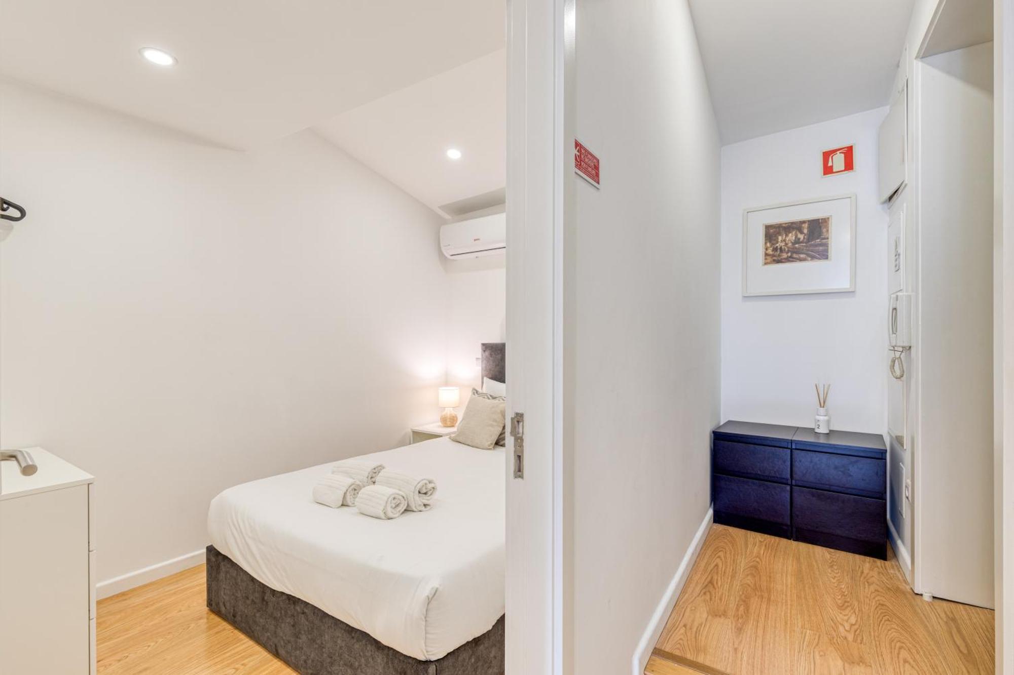 Guest Heroismo Flat Apartamento *