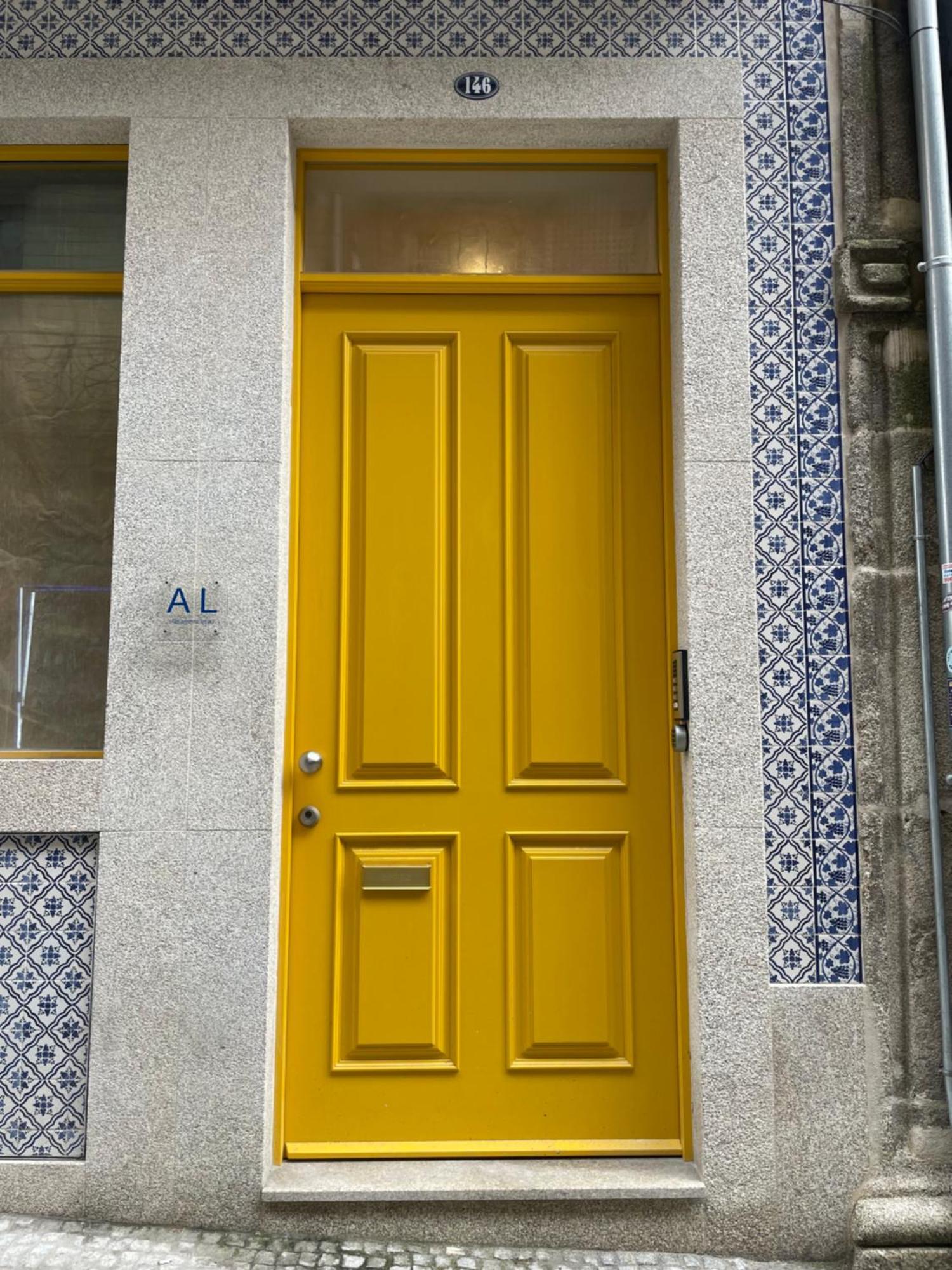 Apartment Almarela *