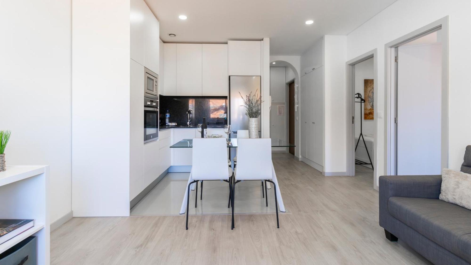 Apartment Delightful Bombarda By Unique Hosts