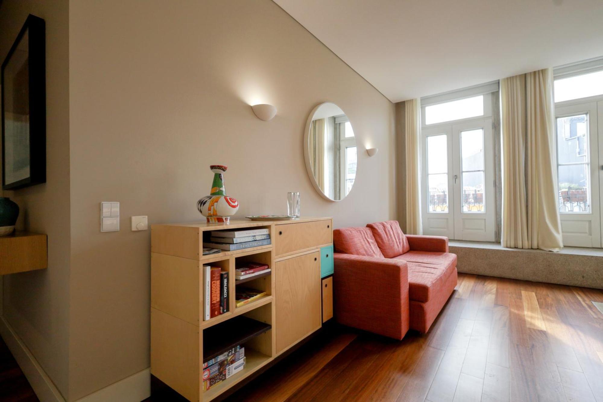 Cardosas Square Luxury By Hosts Apartment *