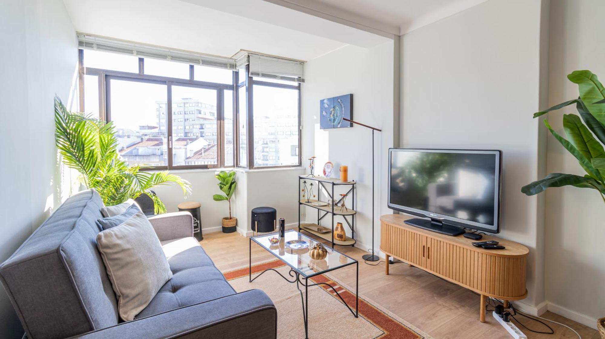 Terrace Apartment *