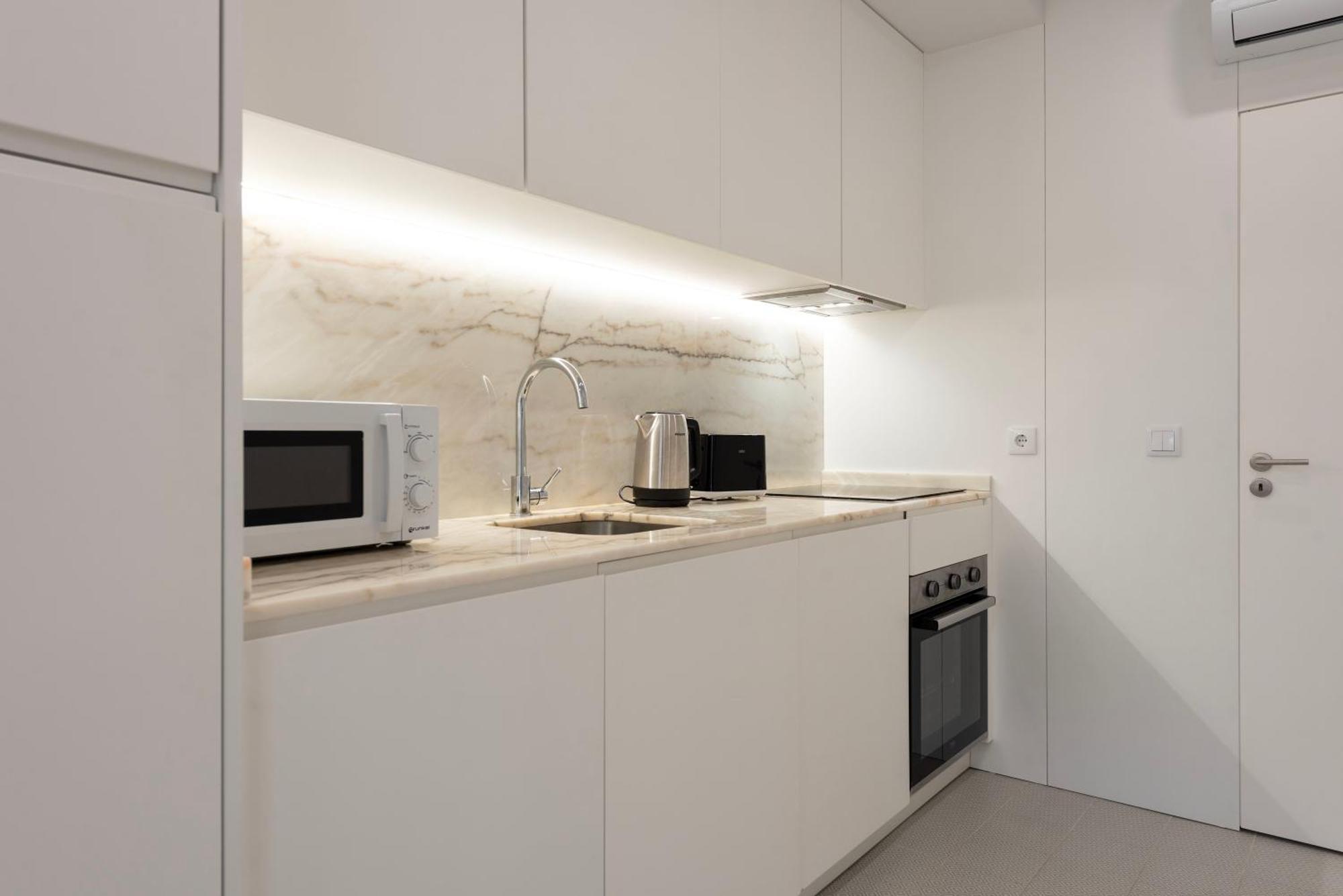 Apartment Urban Oasis In Downtown