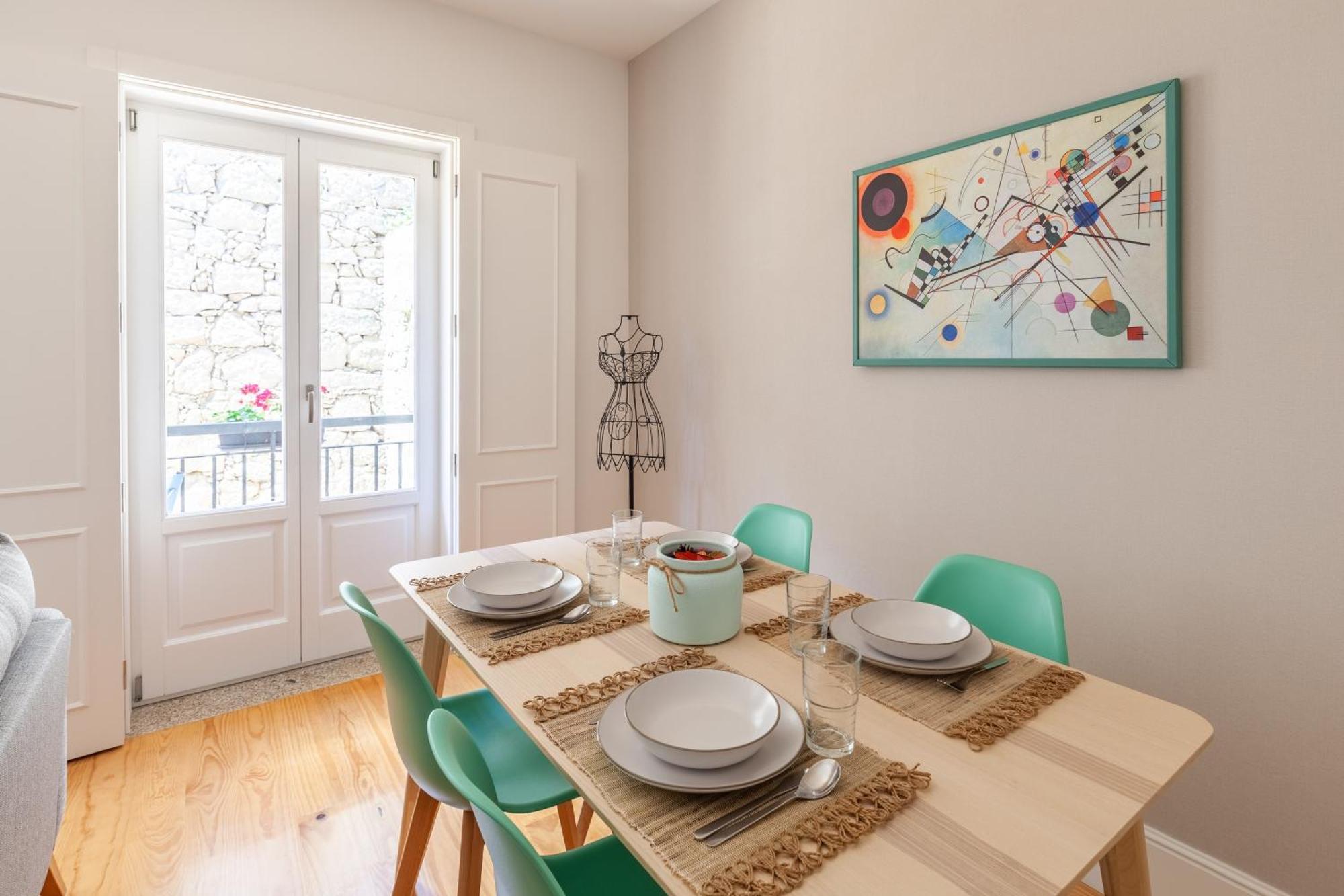 Apartment Almada Prime - Live In *