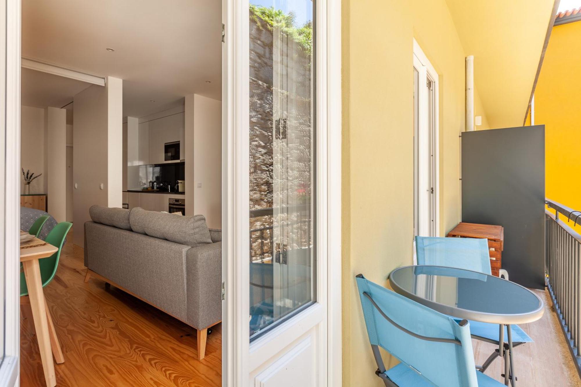 Apartment Almada Prime - Live In *