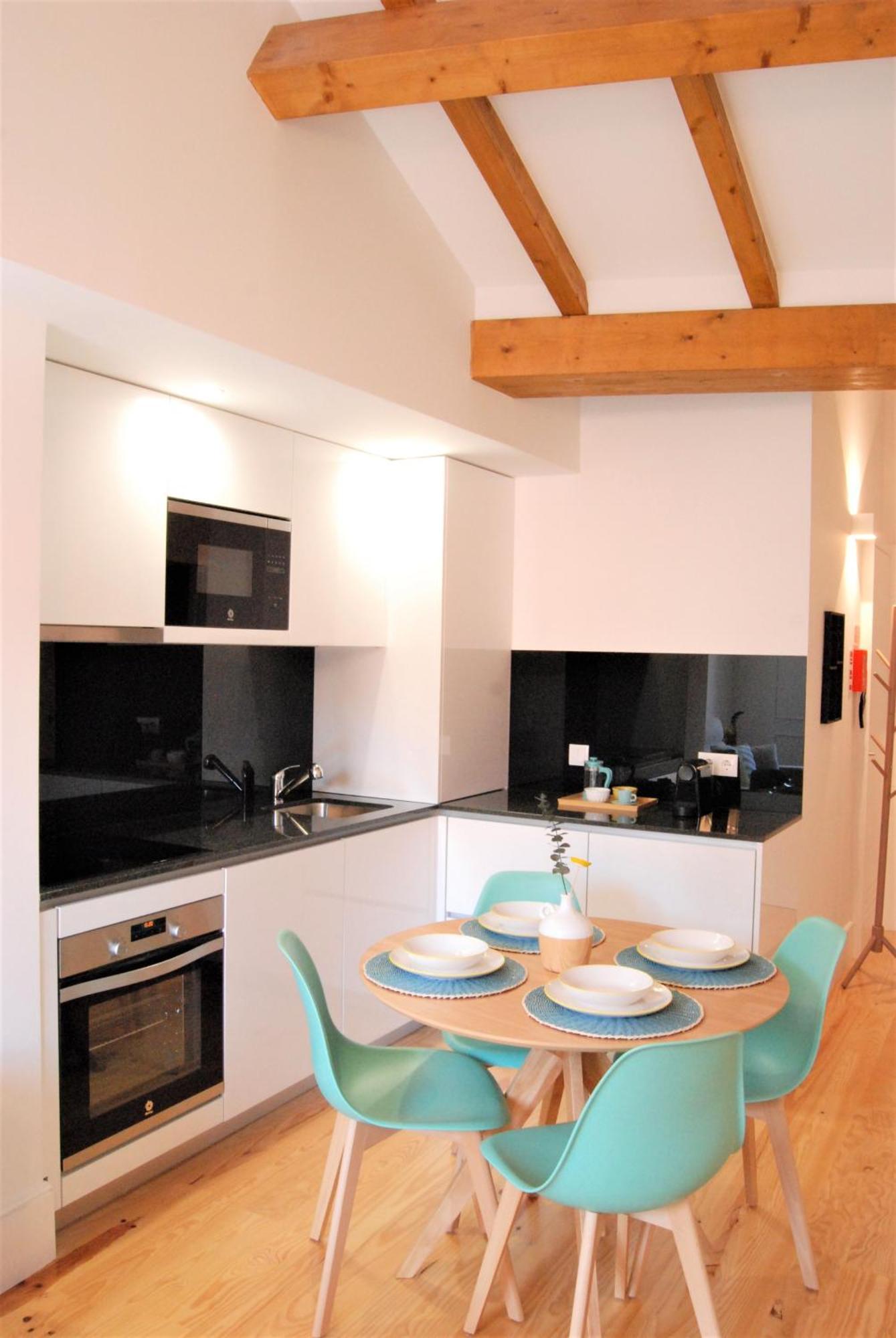 Almada Prime - Live In Apartment *