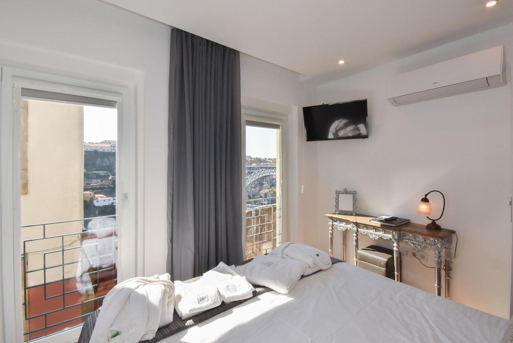 Miradouro 25 - Centre - Historic Area - River Views Porto