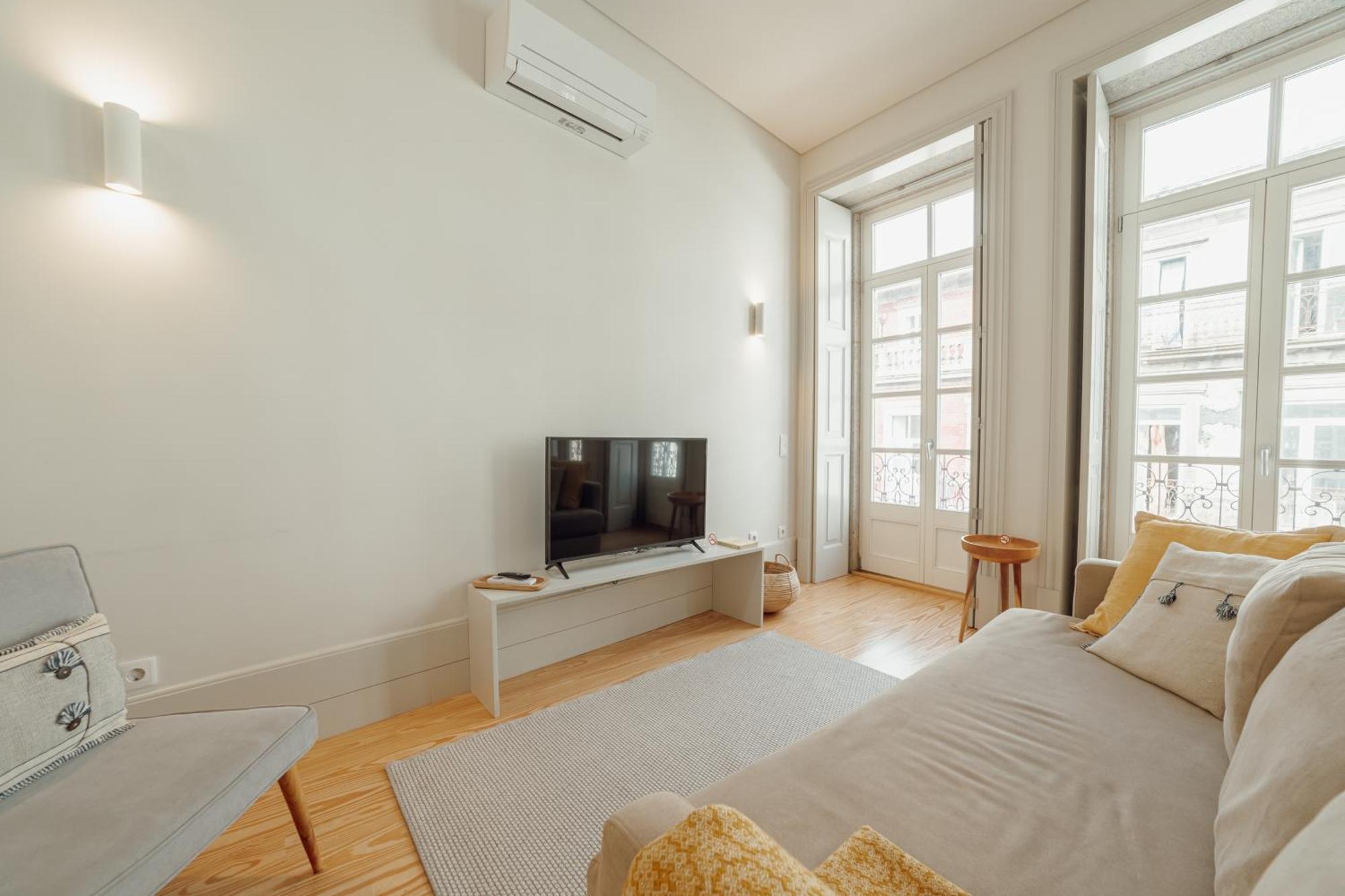 Deluxe Duplex By Hosty *