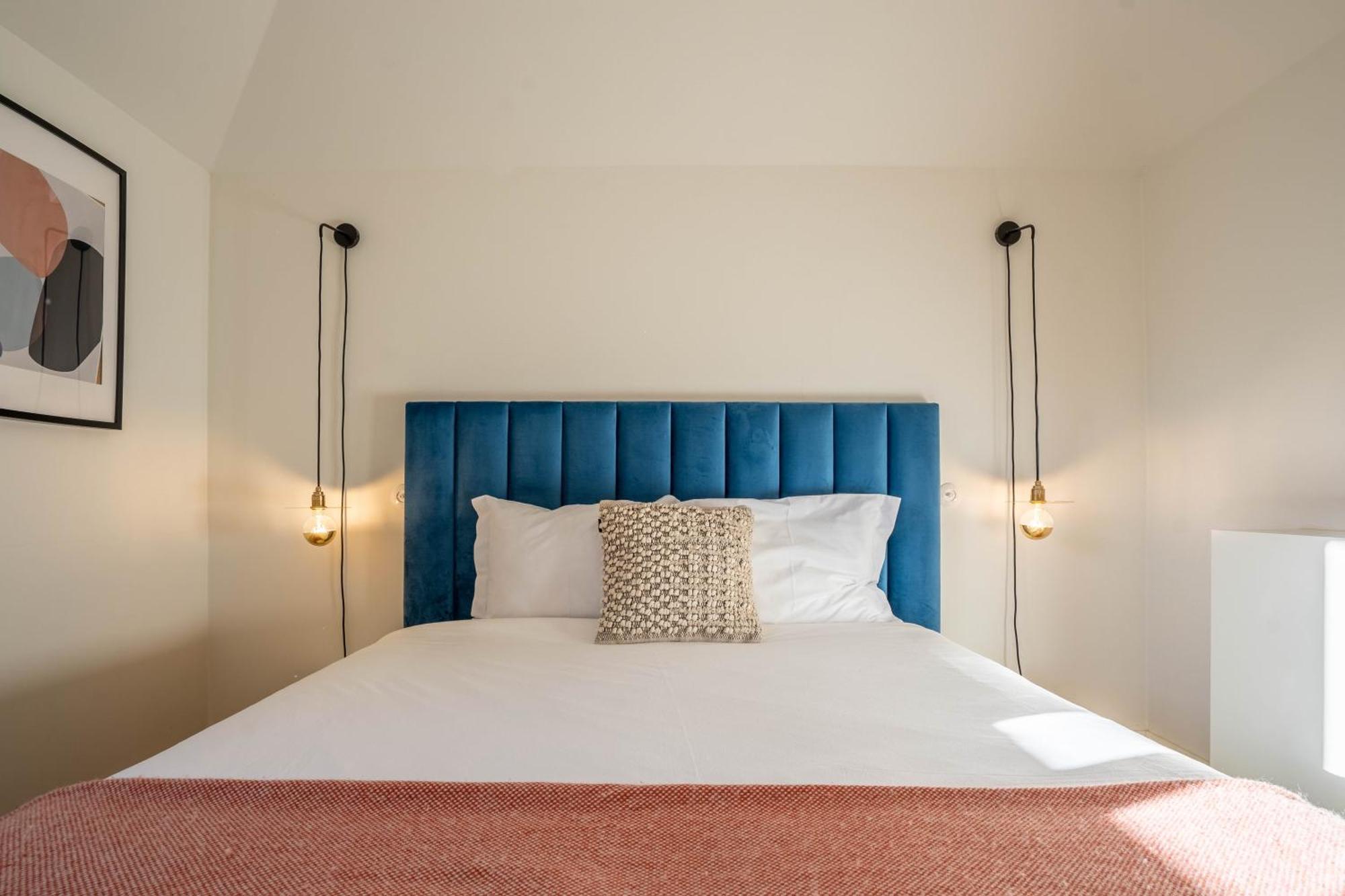 Historical Downtown Retreat Duplex By Lovelystay Apartment Porto