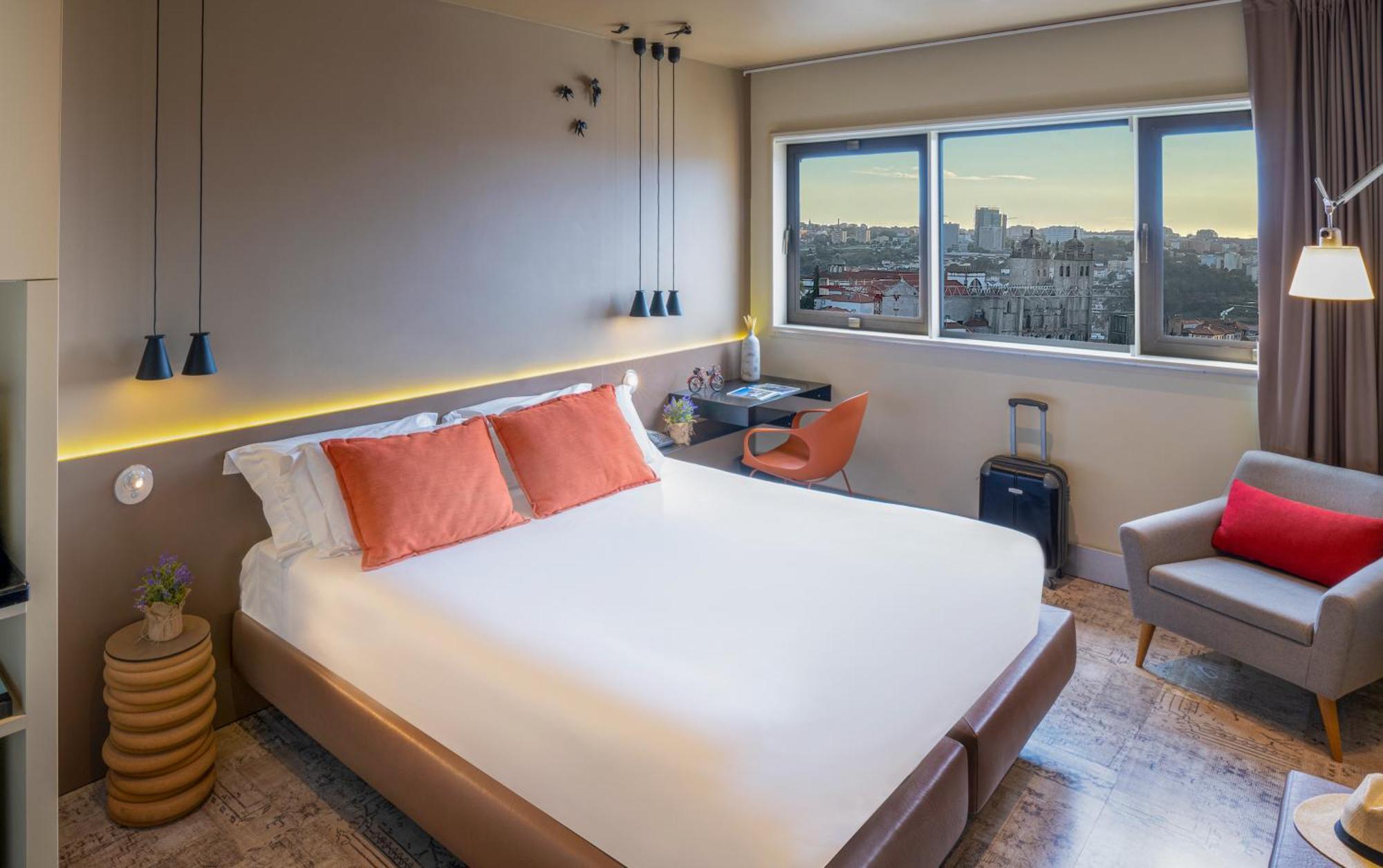 Mercure Centro Santa Catarina 4*
