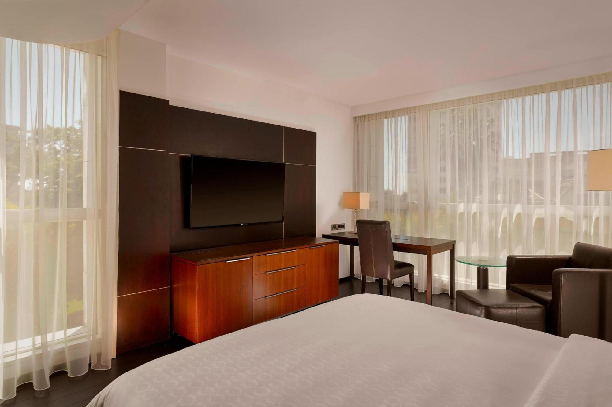 Hotel Sheraton & Porto