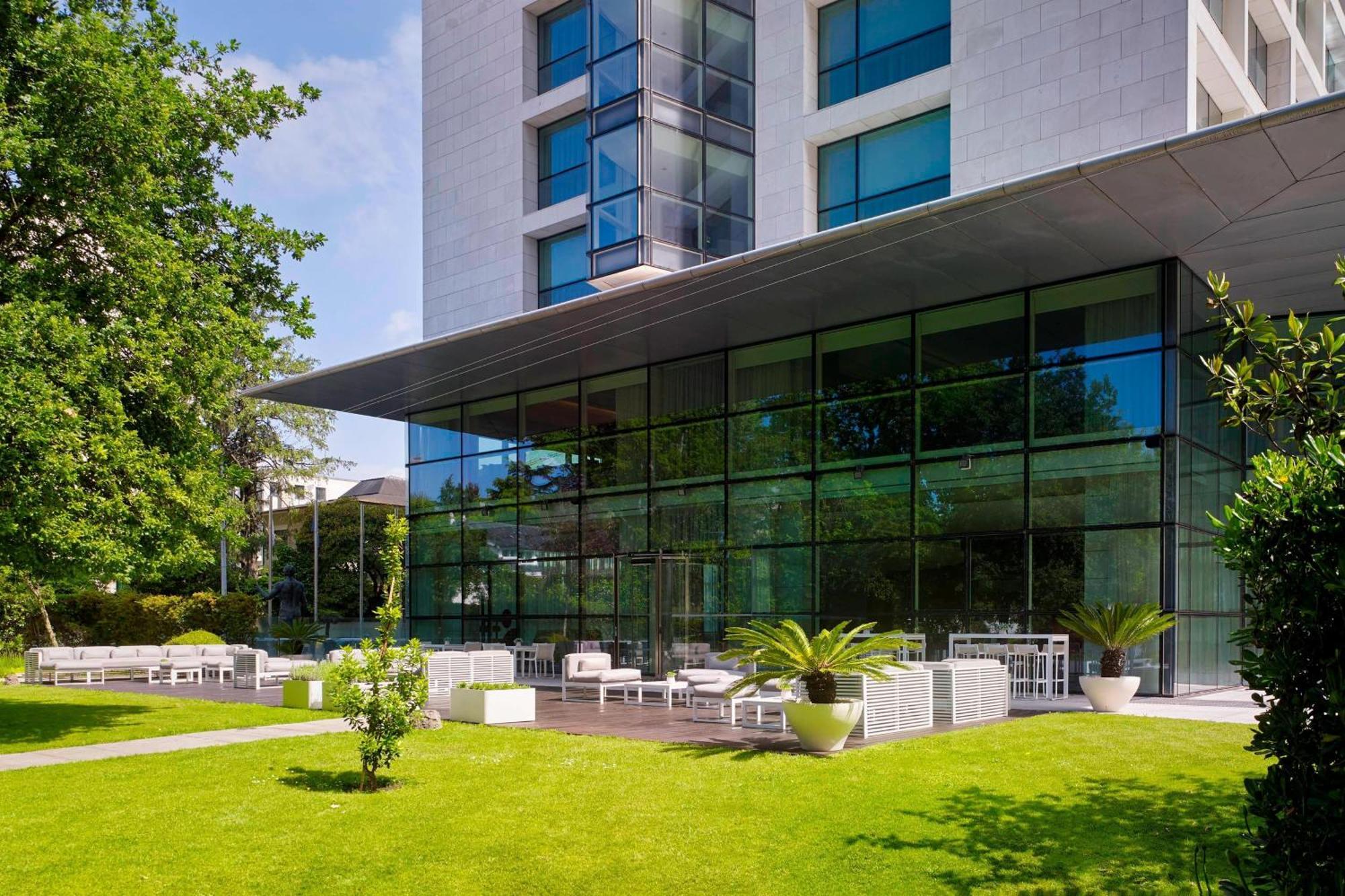 Sheraton & Hotel 5*