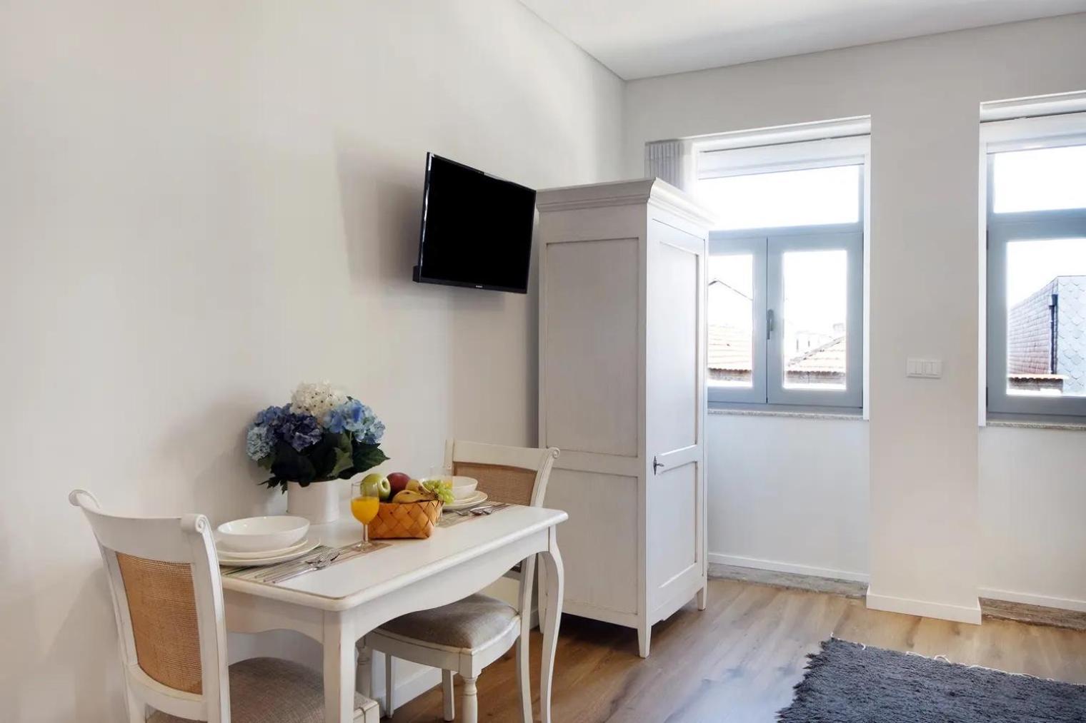 Appartement - - 5 *