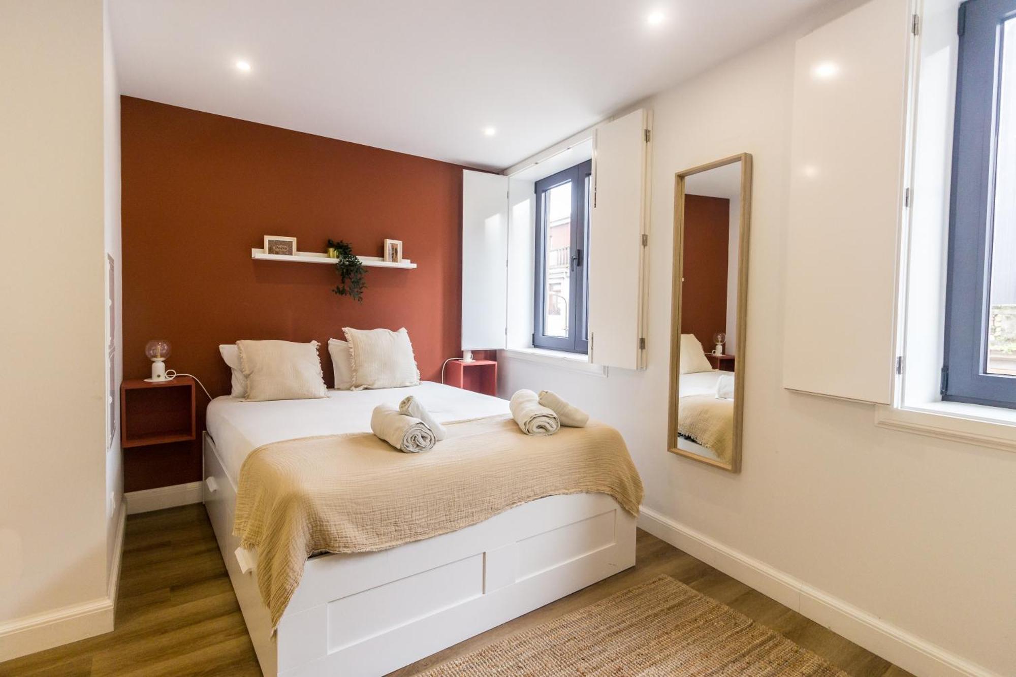 Guest H4u - Heroismo Apartment *