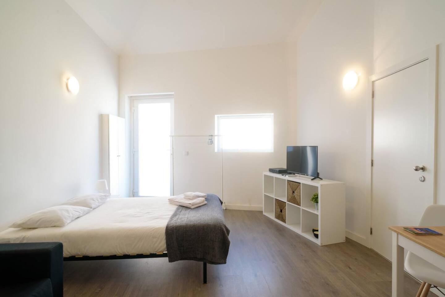 Antas Place 1 Apartment