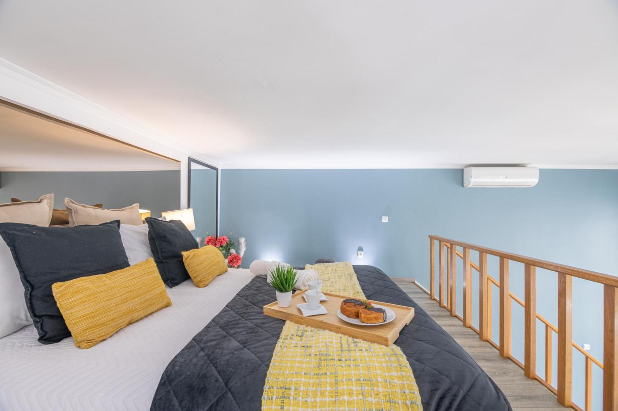 Deluxe Spacious Flats W Mezzanine By Host Wise