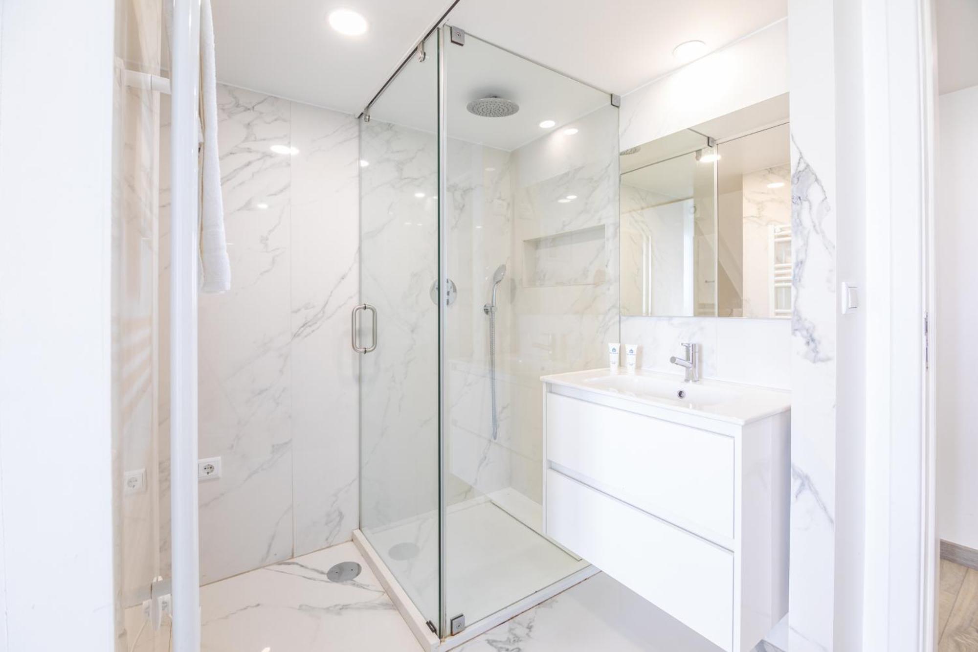 Deluxe Spacious Flats W Mezzanine By Host Wise Porto