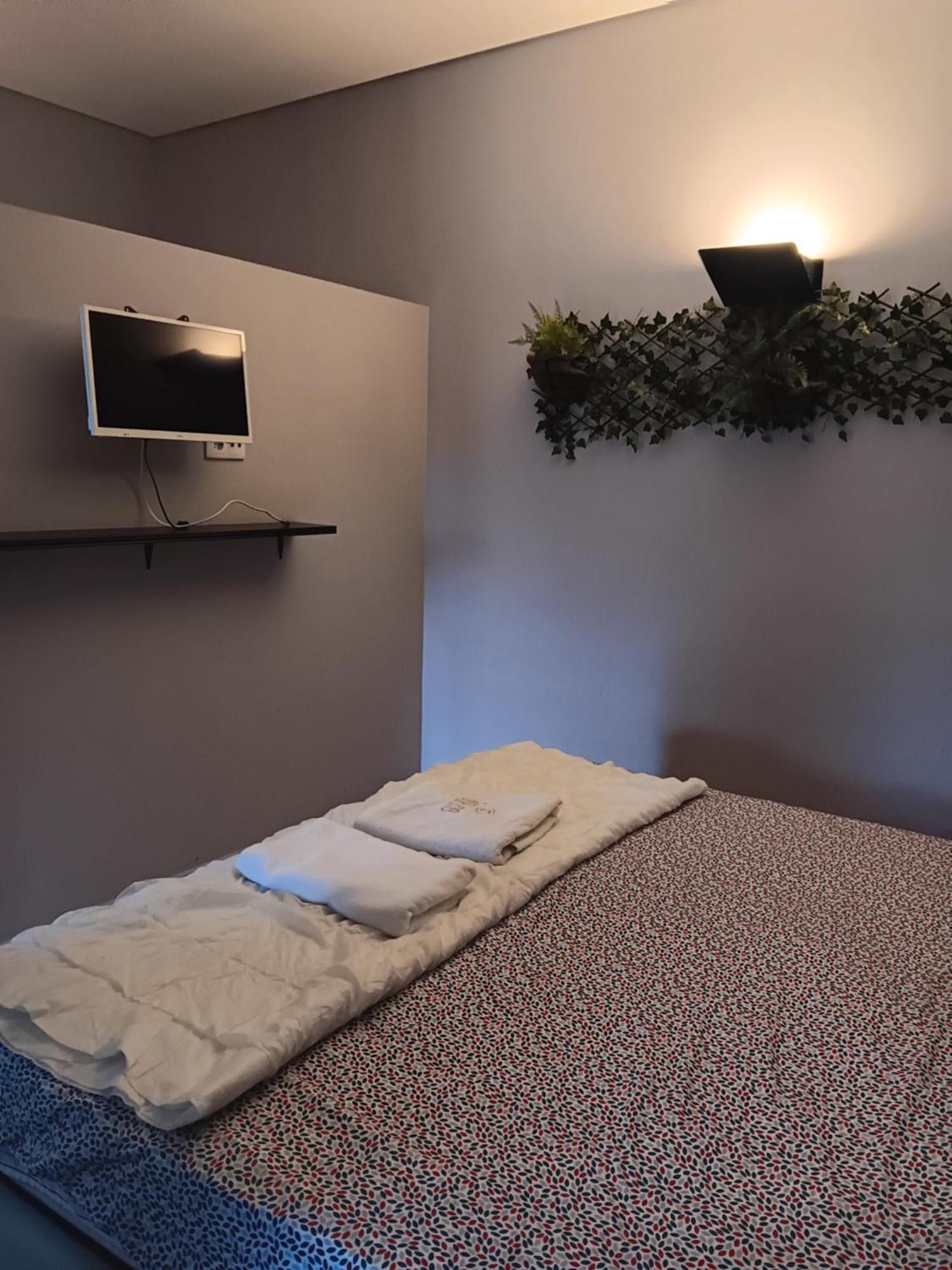 Metro Campanha Apartment *