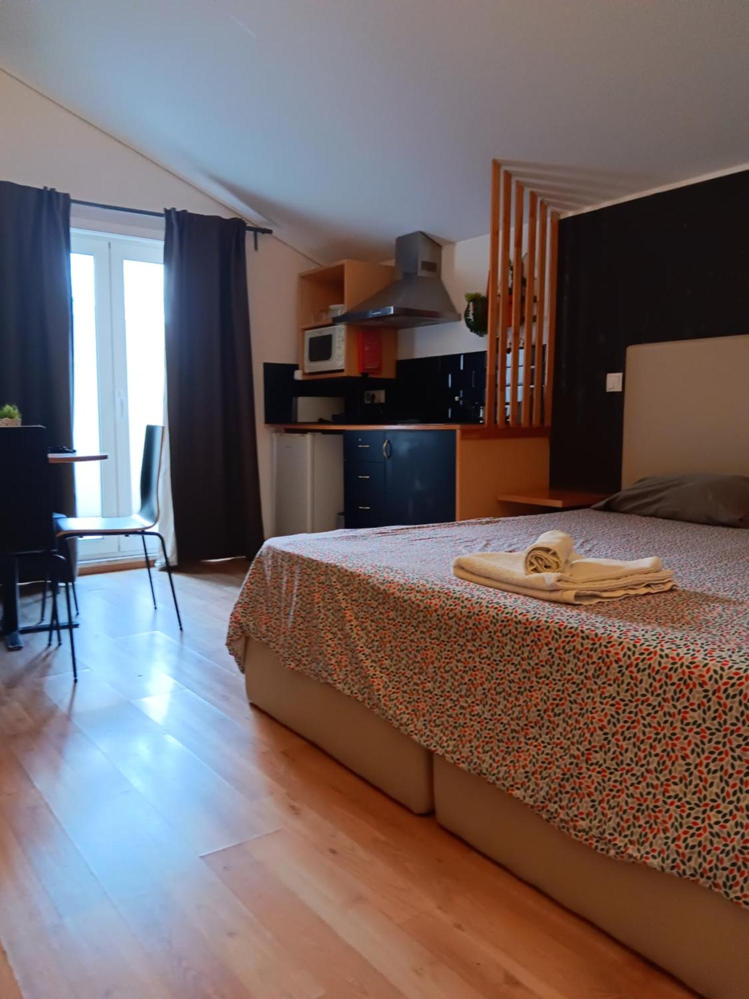 Apartment Metro Campanha *