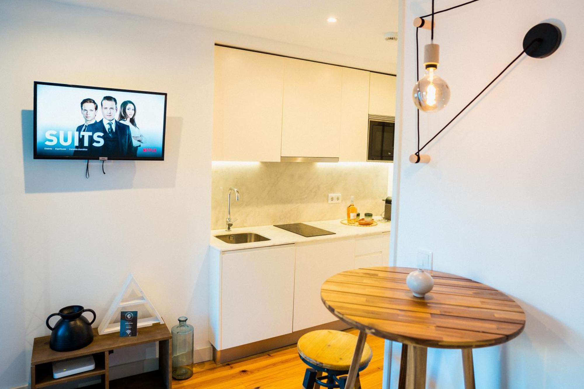 Cozy Nest Studio In City Center Apartment *