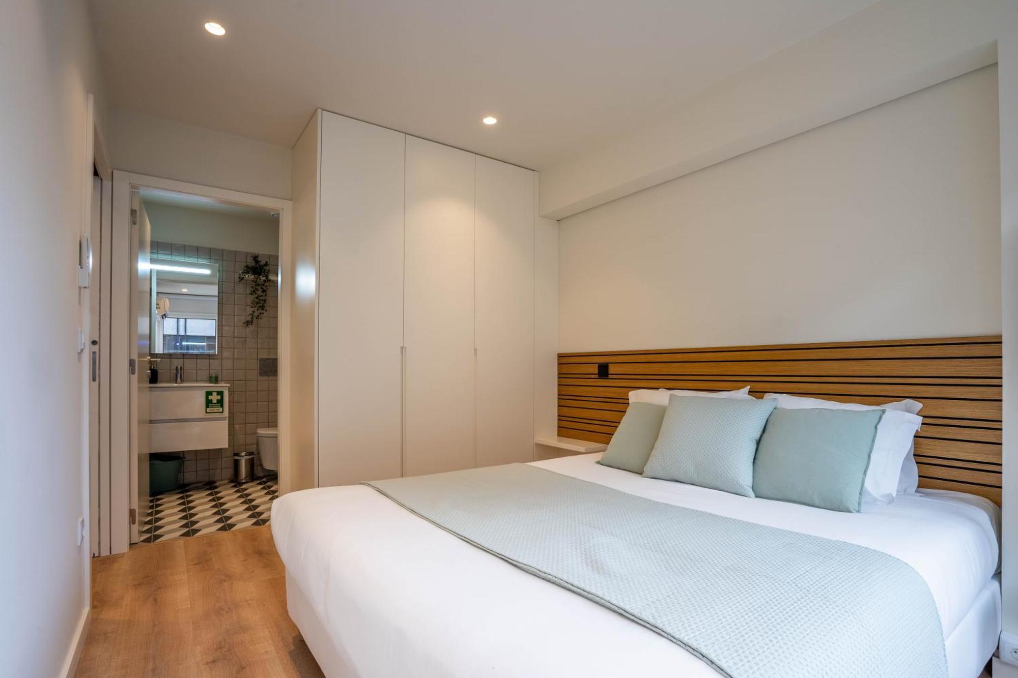 Appartement Trindade Bliss: 1br W/ Free Parking By Lovelystay Porto