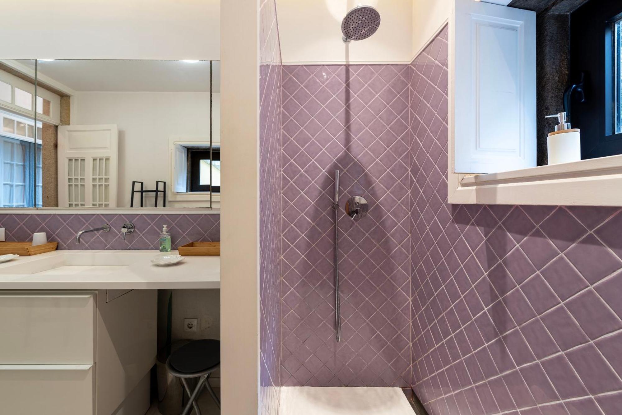 Joivy Fantastic Flat With Patio * Porto