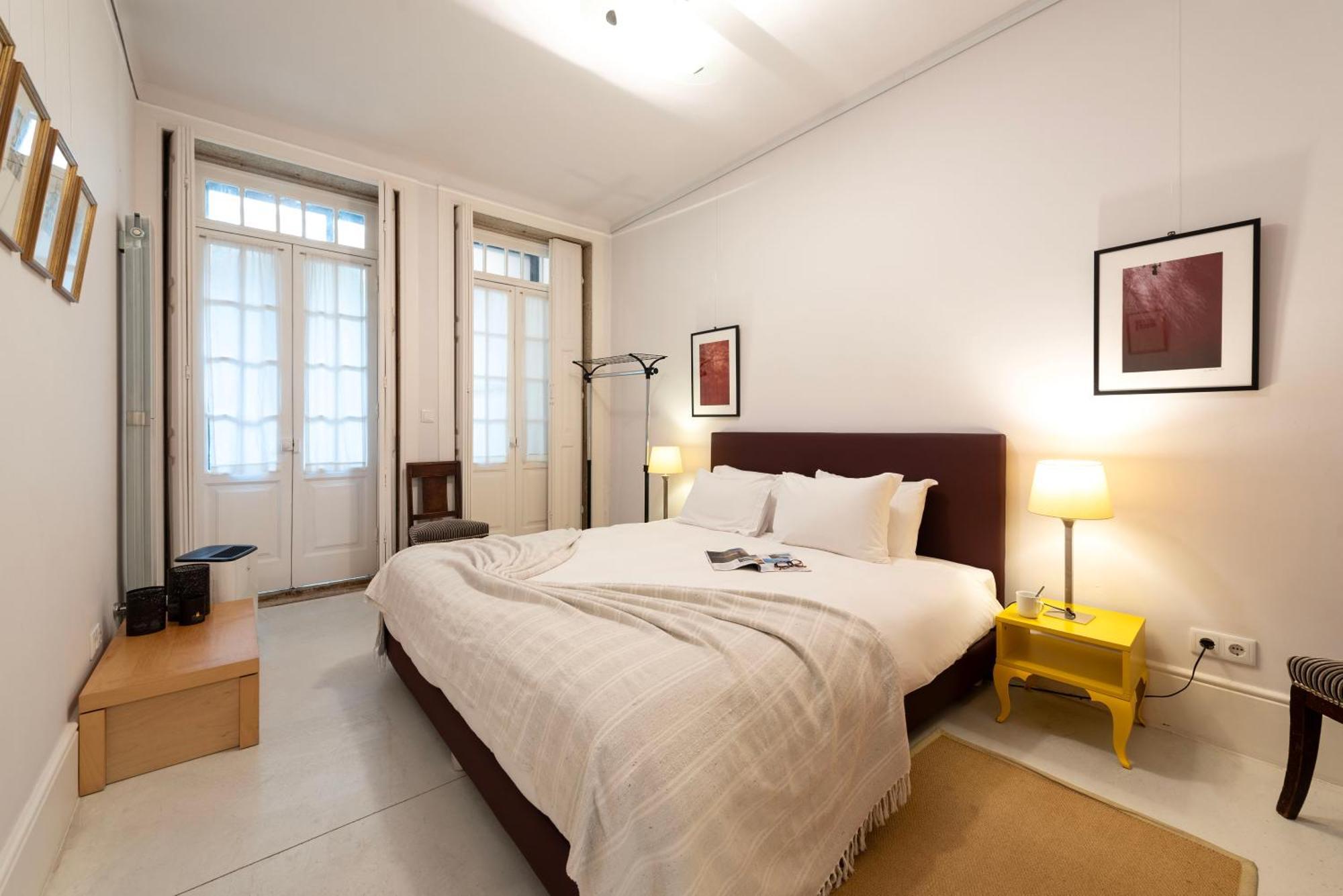 Apartment Joivy Fantastic Flat With Patio Porto