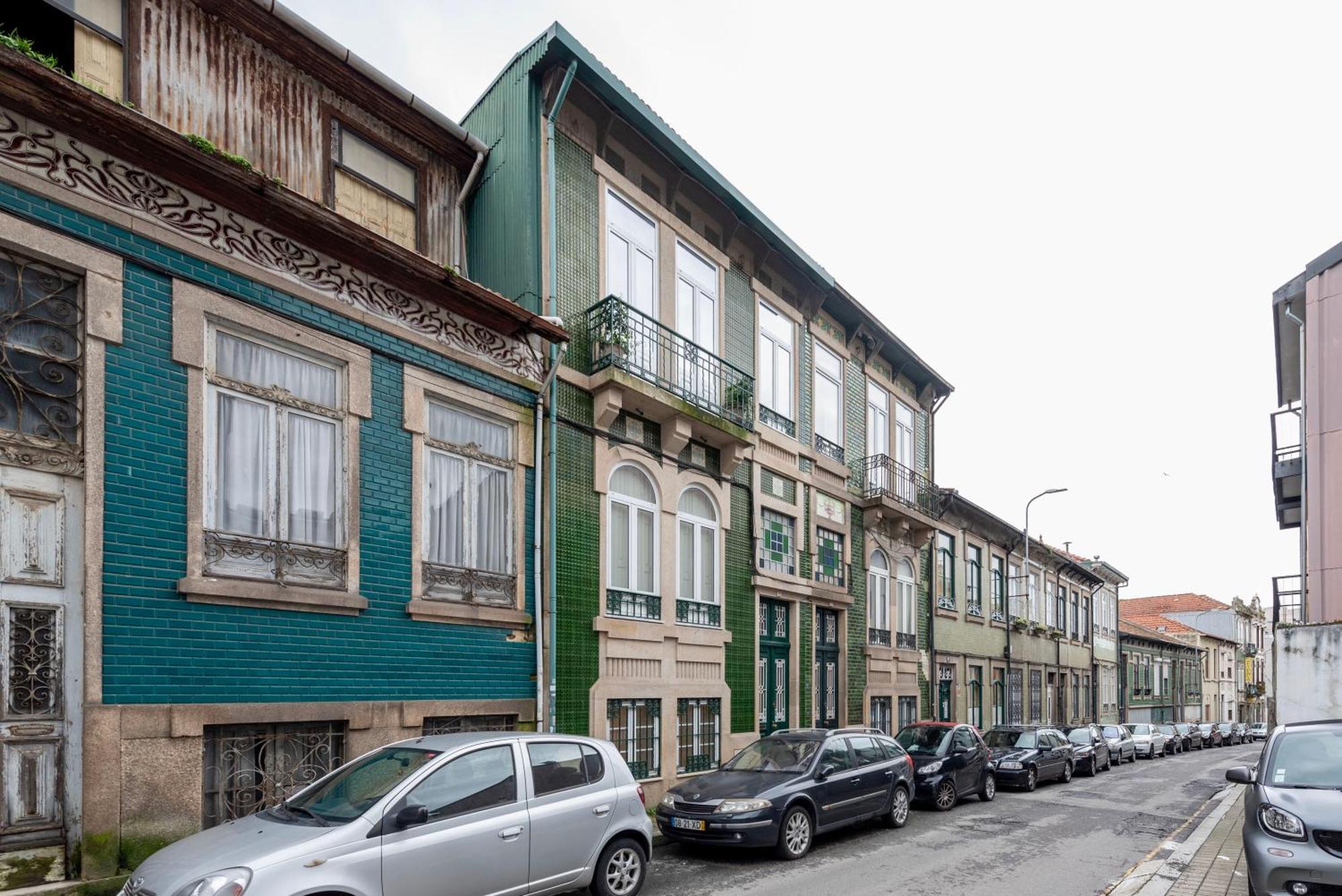 Apartment Joivy Fantastic Flat With Patio Porto