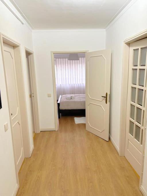 Music Flat - Very & Free Parking Apartment Porto