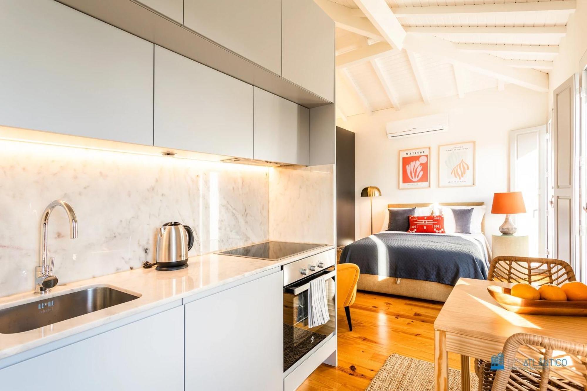 Boavista Charm Balcony Loft * Porto