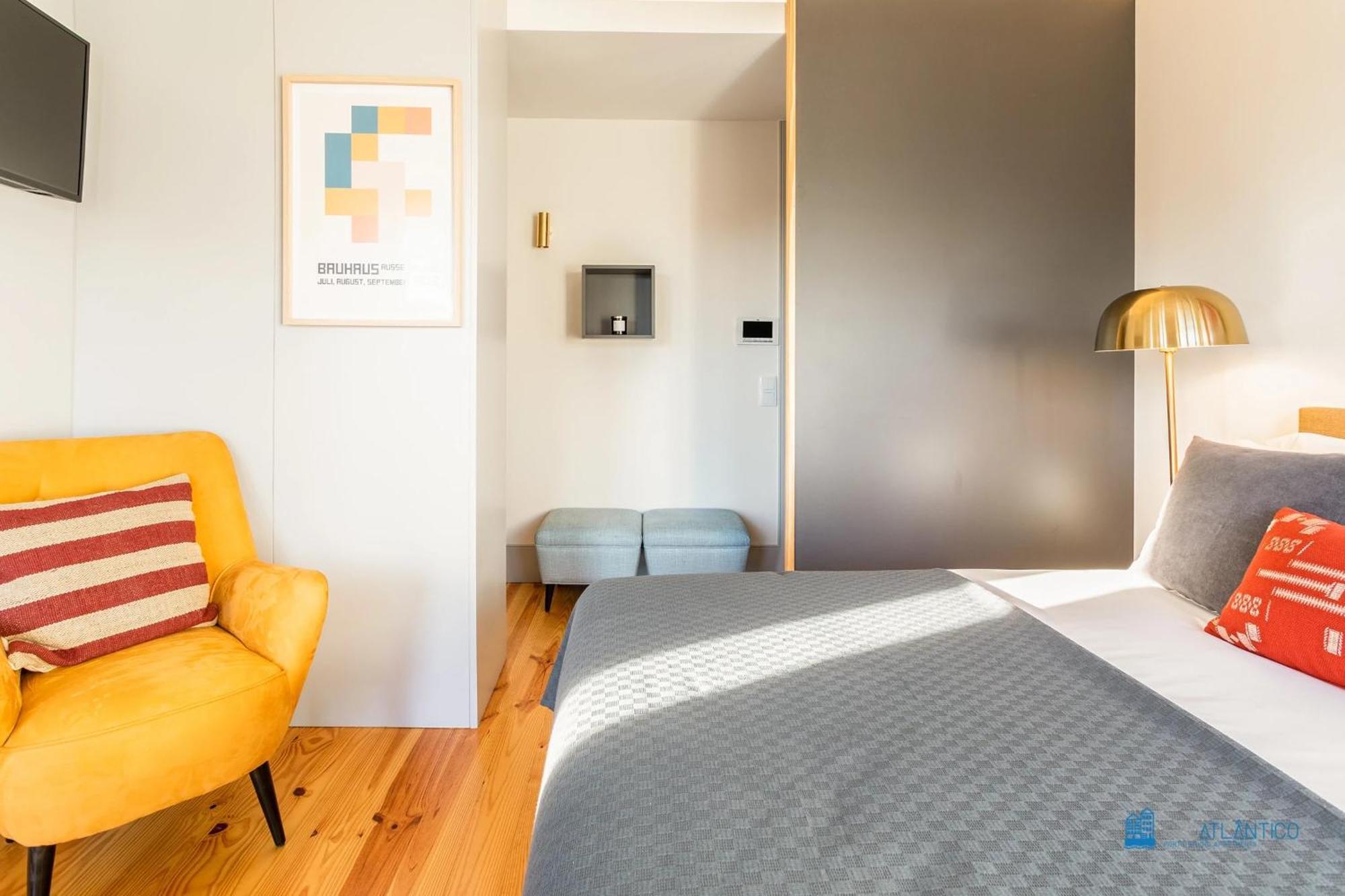Apartment Boavista Charm Balcony Loft Porto
