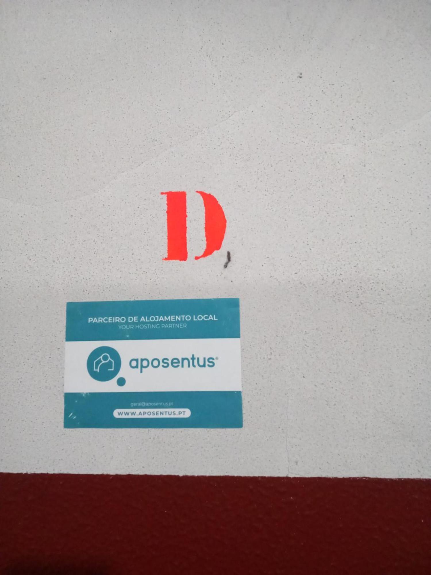 Aposentus - Your In Martires Da Liberdade * Porto
