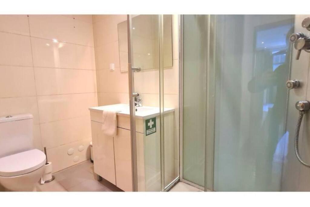 Spacious Flat In The Center