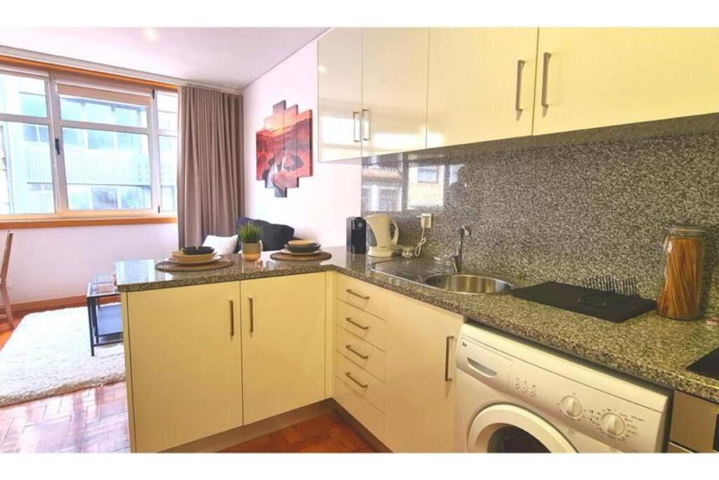 Spacious Flat In The Center *