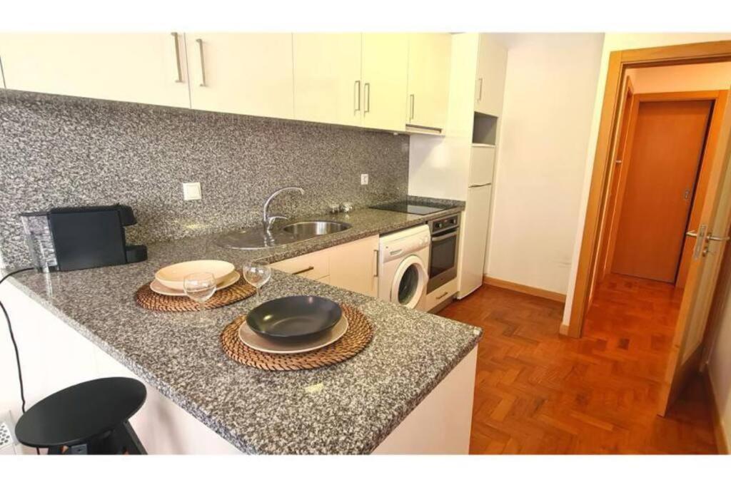 Spacious Flat In The Center Apartment Porto
