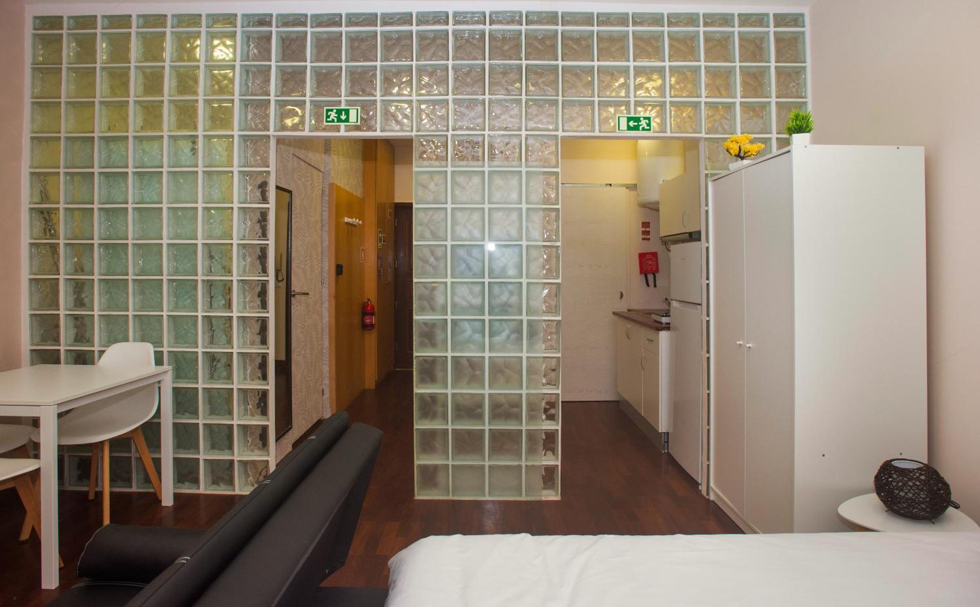 Bonsai 5 * Porto