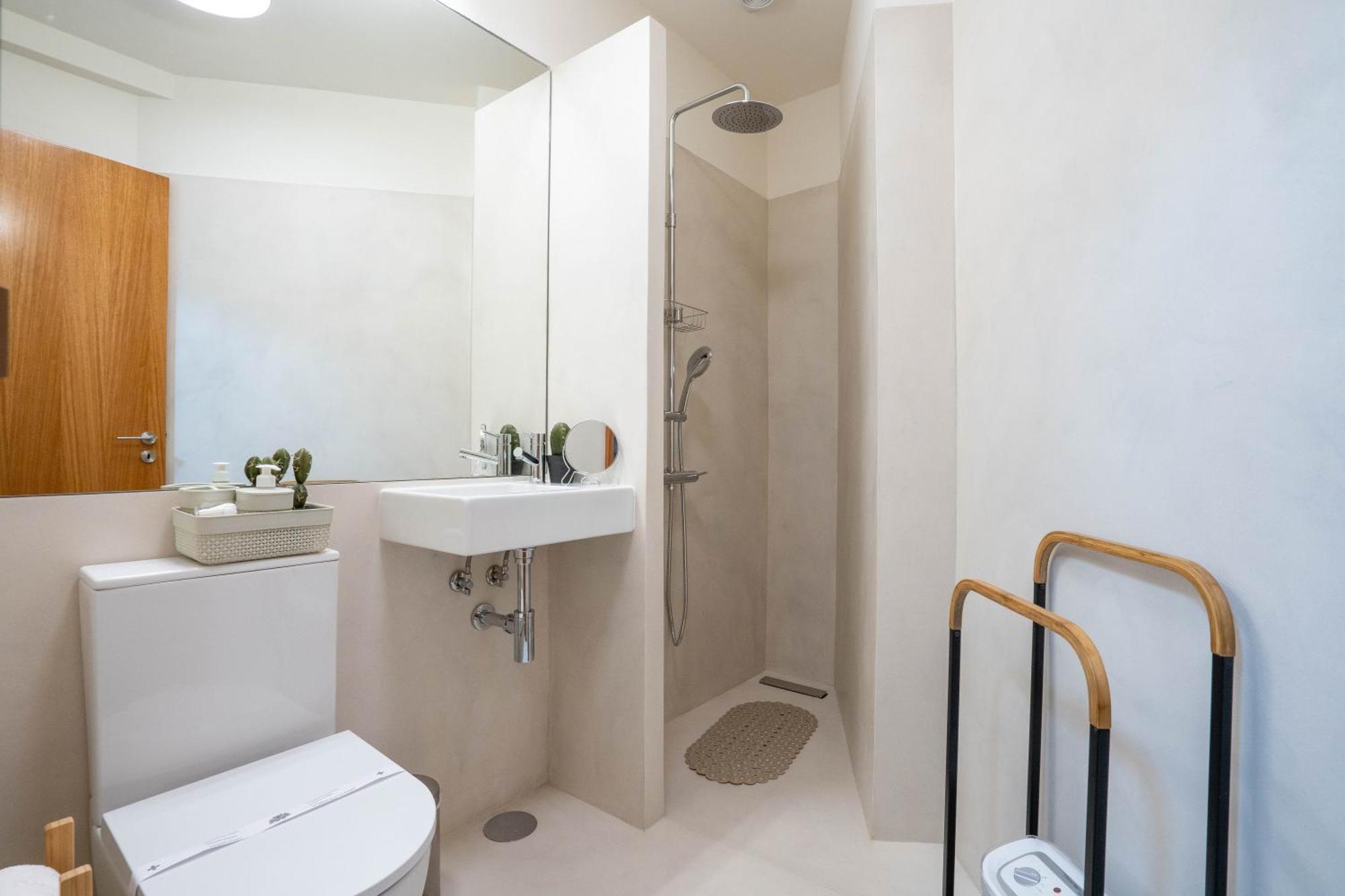 Apartment Sublime Downtown Retreat By Elsa Porto