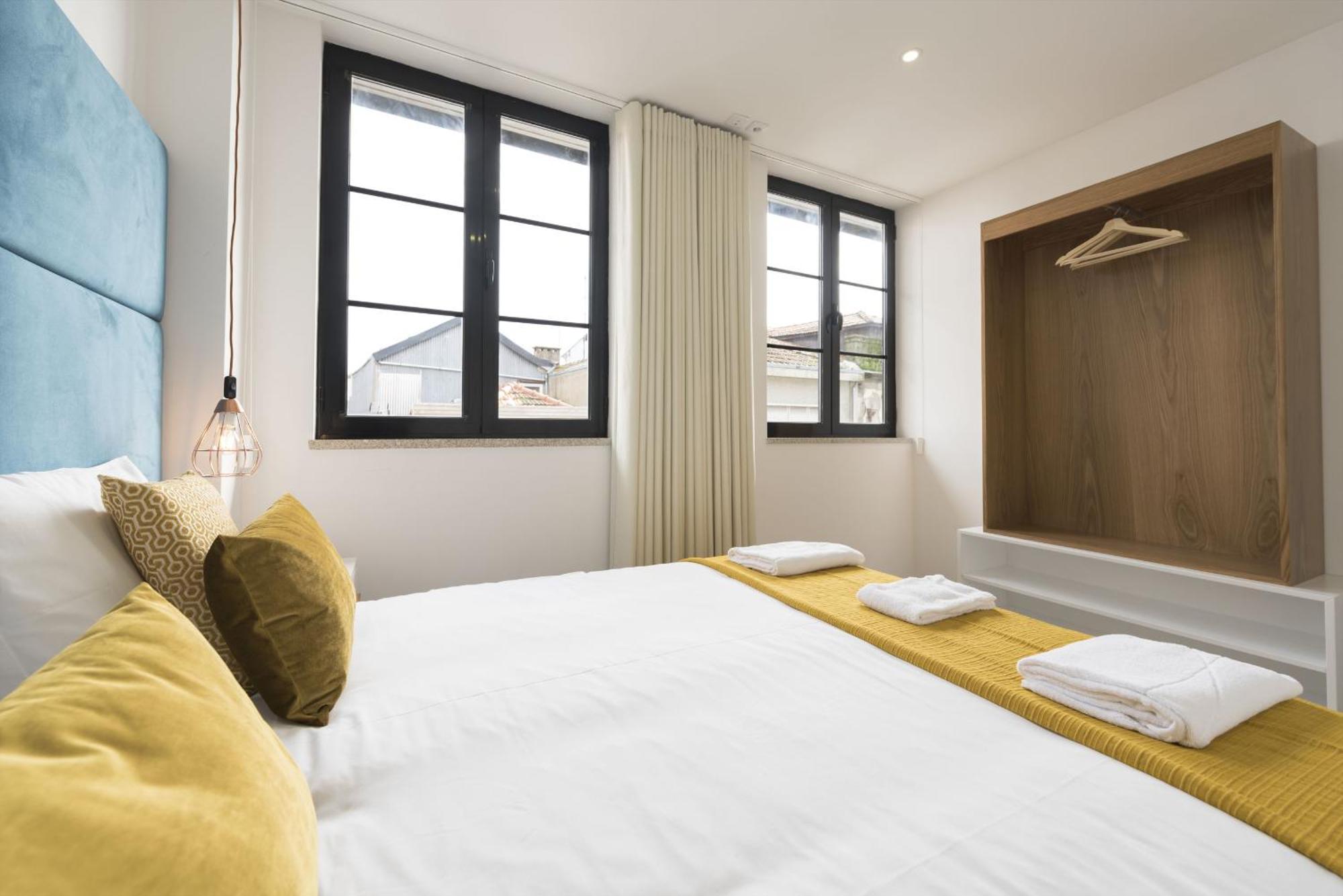Santo Ildefonso Ricahouses Porto
