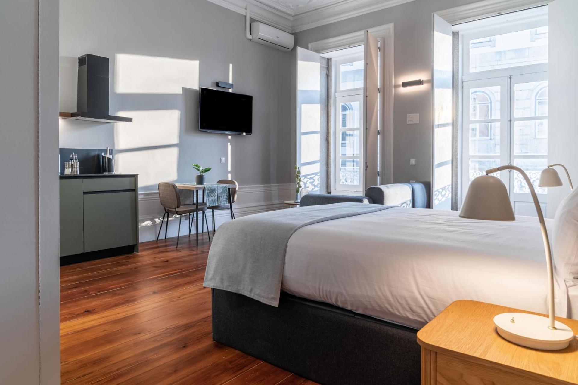 Limehome Rua De Dom Manuel Ii Apartment *