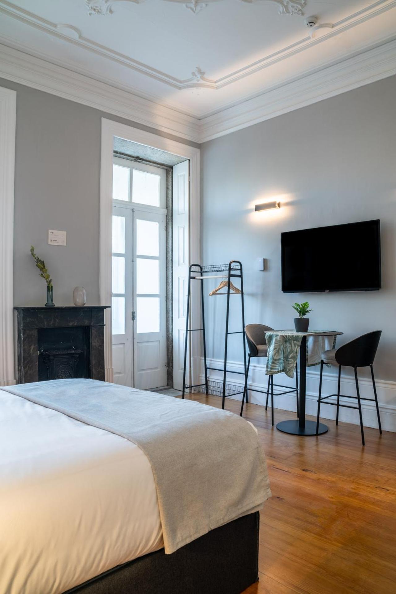 Limehome Rua De Dom Manuel Ii