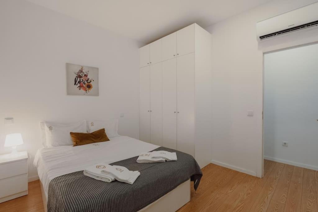Appartement In Alfandega By Best2stay