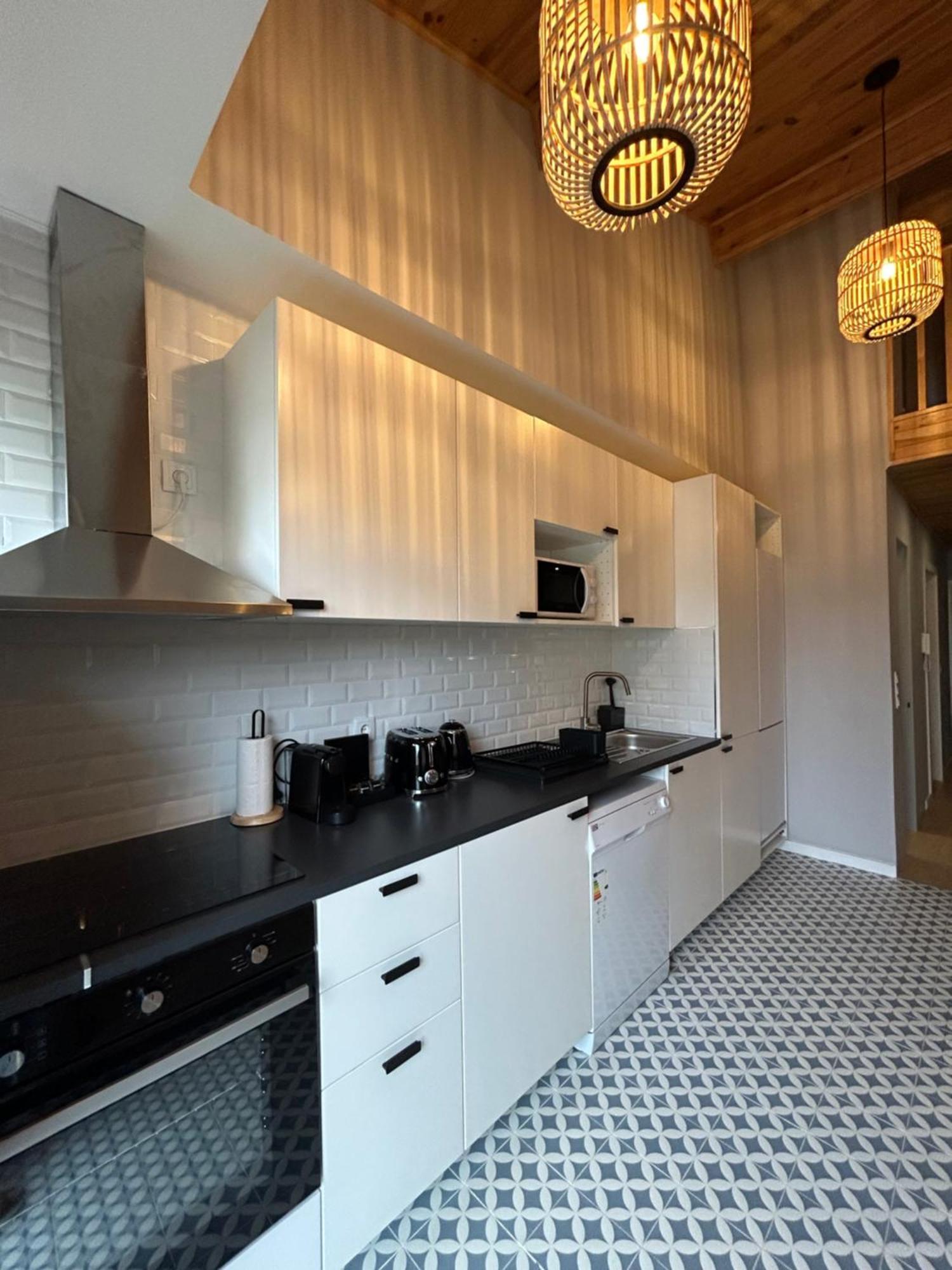 Near Family - Free Parking Apartment Porto