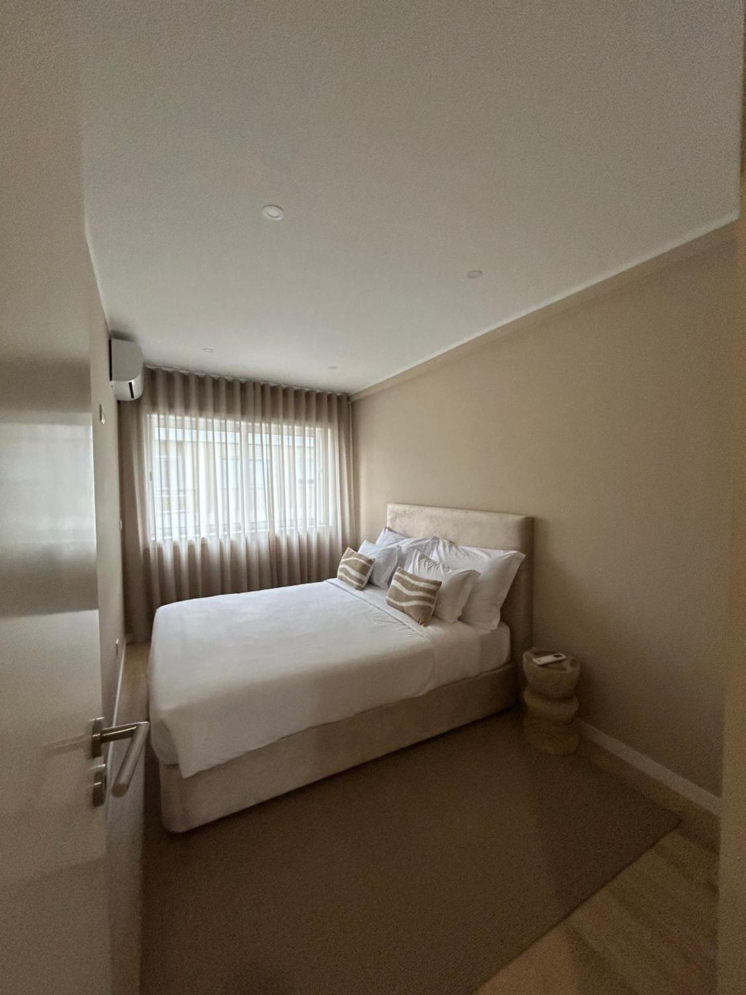 Apartment Near Family - Free Parking *